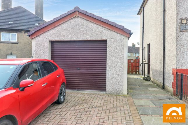 10, Lomond Gardens, Leven photo 2