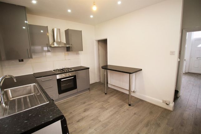 1, Mowbray Street, Ashton-Under-Lyne photo 4