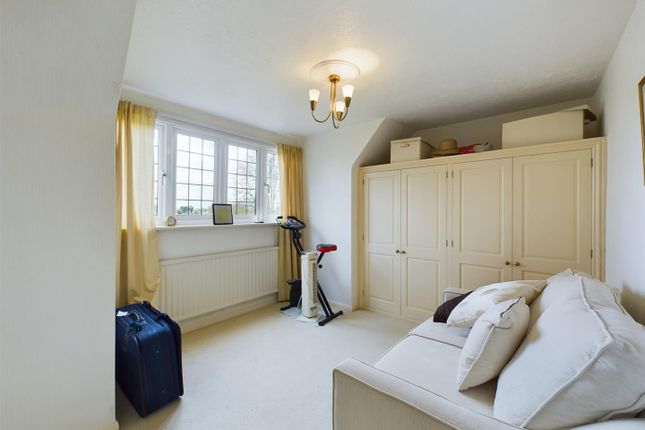 Detached house for sale in Grove Wood Hill, Coulsdon