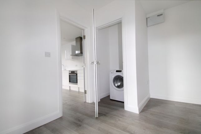 Flat for sale in Shenley Road, Borehamwood