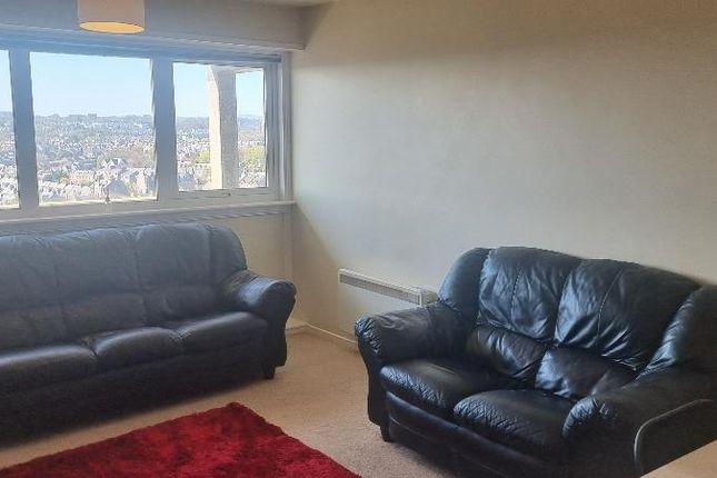 Thumbnail Flat to rent in Thistle Court, Aberdeen
