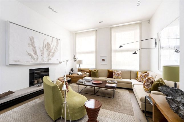 Thumbnail Flat to rent in Eaton Place, Belgravia, London