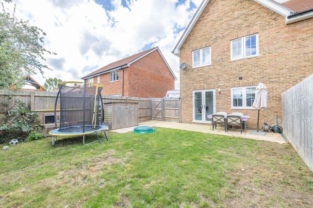 59, Pemberton Rise, Sittingbourne photo 4