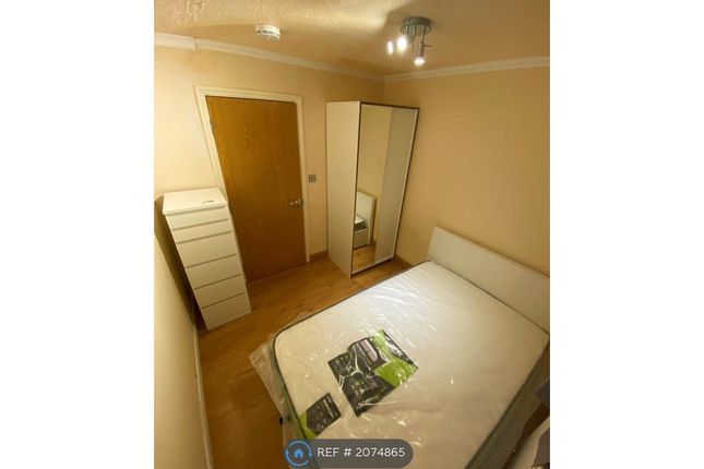 Thumbnail Room to rent in Kingston Upon Thames, Kingston Upon Thames