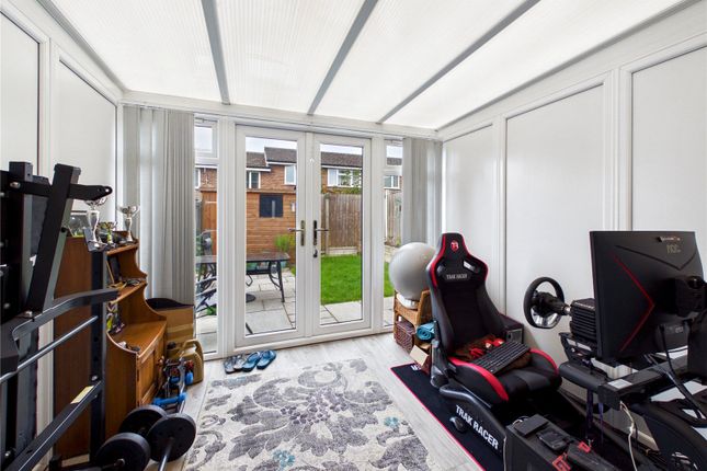 23, Carsons Drive, Sudbury photo 4