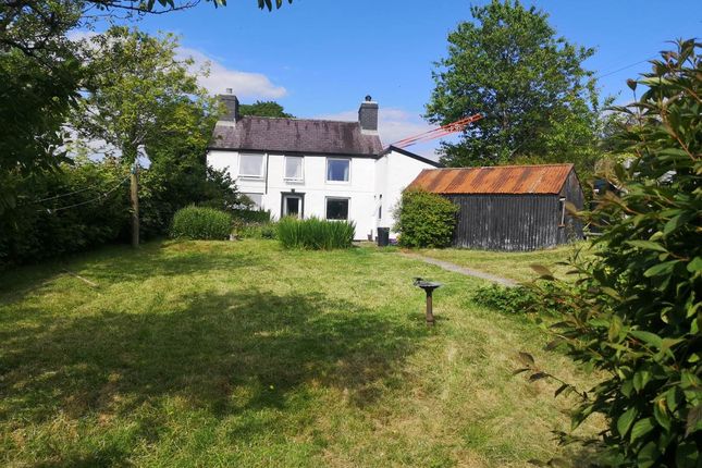 Thumbnail Cottage to rent in Pantyronnen, Caio, Carmarthenshire