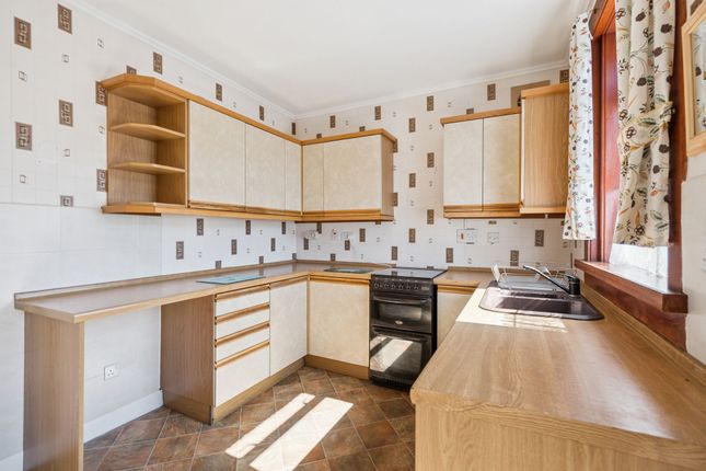23 Wallace Gardens, Stirling photo 4