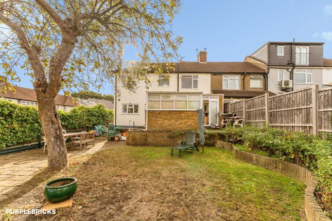61, Weirdale Avenue, London photo 4