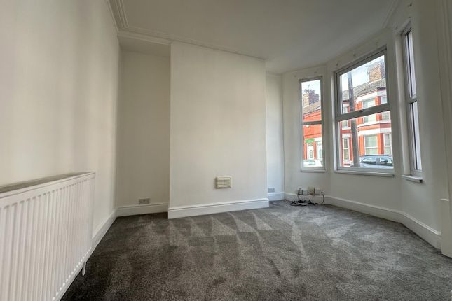 14, Lloyd Avenue, Birkenhead photo 2