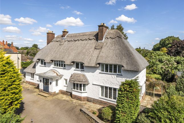 Thumbnail Cottage for sale in Northampton Road, Earls Barton, Northamptonshire