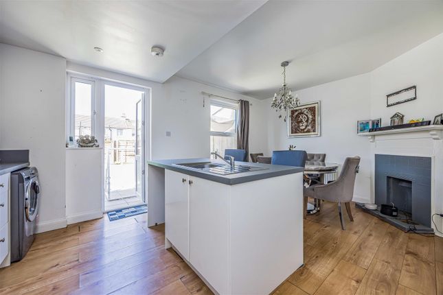 5, Windsor Road, Gosport photo 4
