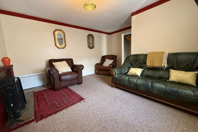 25, St. James Street, Pembrokeshire photo 2