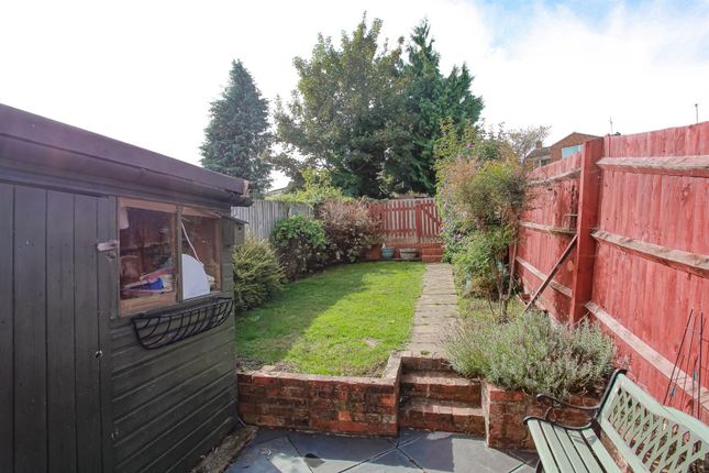 End terrace house for sale in Warwick Road, Banbury
