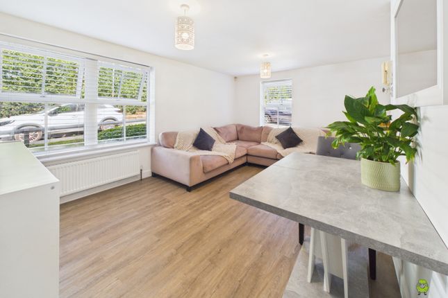 FLAT 1, WARDOUR COURT, DARTFORD photo 3