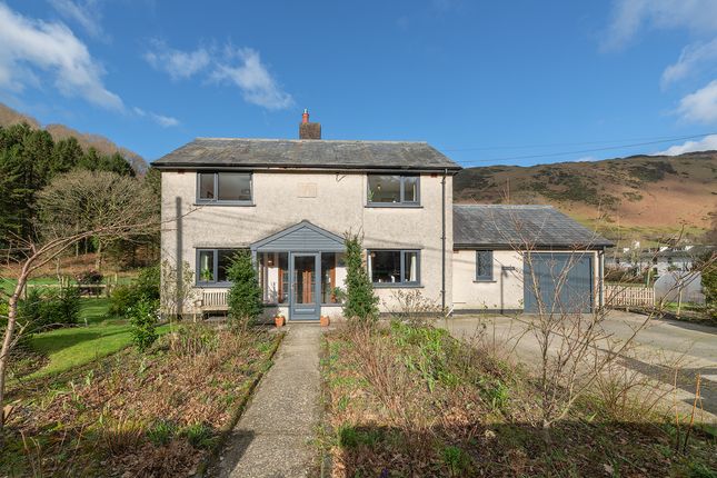 Detached house for sale in Abergynolwyn, Tywyn