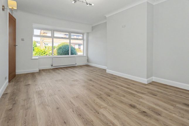 172 Windsor Road, Wigan photo 3