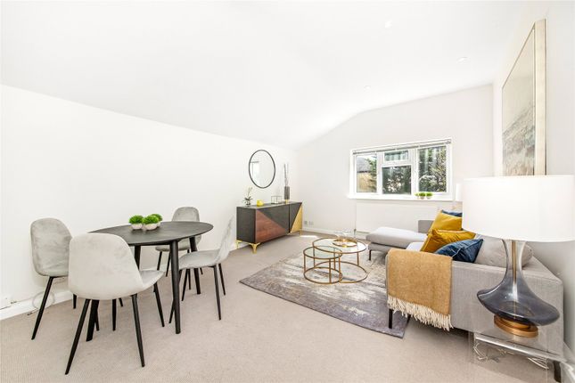 Flat for sale in Werndee Road, London