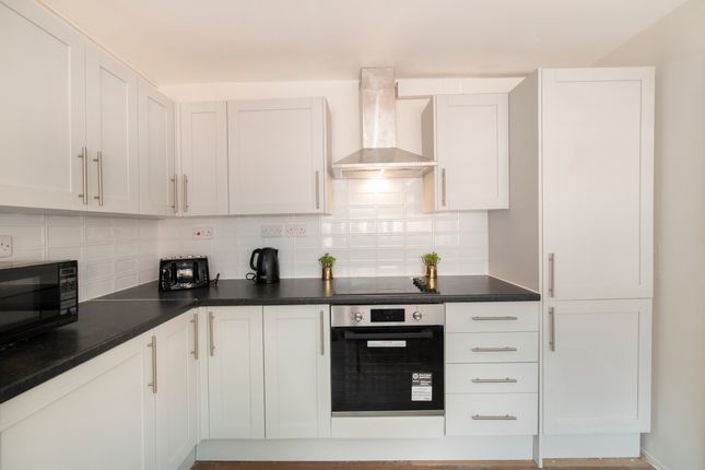15 Derby Grove, 15 Derby Grove, Nottingham photo 3