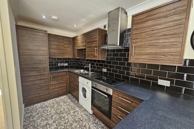 Flat 1, 11 Manchester Street, Lancs photo 3