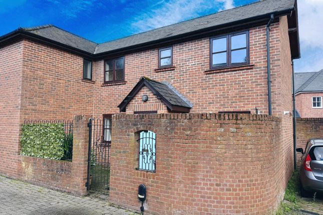 2 Bed Semi-Detached House