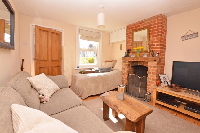 Lime Tree Cottage, 13, Rack Close Road, Hampshire photo 2