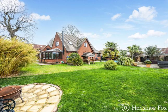 20, Hartsgrove Avenue, Southampton photo 2
