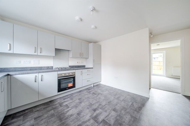 12, Lincoln Drive, Gedling photo 5
