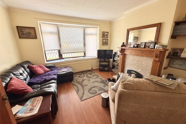 74, Greenfield Road, Lancashire photo 2