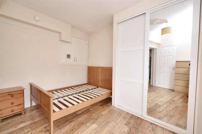 17, Castle Meadow, Norwich photo 4