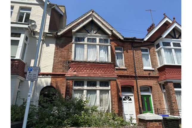Terraced house for sale in Warwick Gardens, Worthing