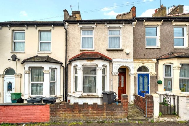Terraced house for sale in Thirsk Road, London