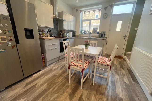 53, Knowl Street, Stalybridge photo 4