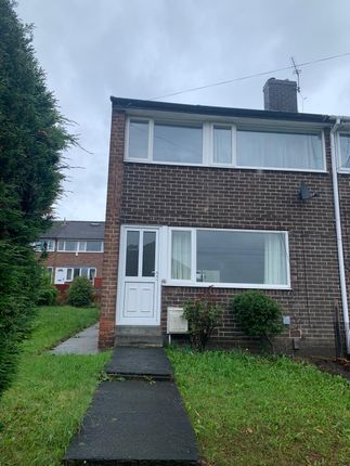 Semi-detached house to rent in Eastwood Avenue, Wakefield