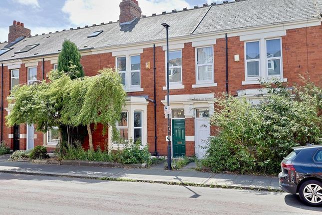 Sunbury Avenue, Newcastle Upon Tyne photo 3