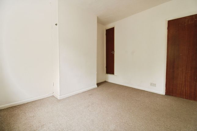 23, LEICESTER photo 5