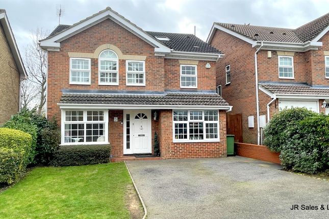 Detached house for sale in Tilekiln Close, Cheshunt, Waltham Cross