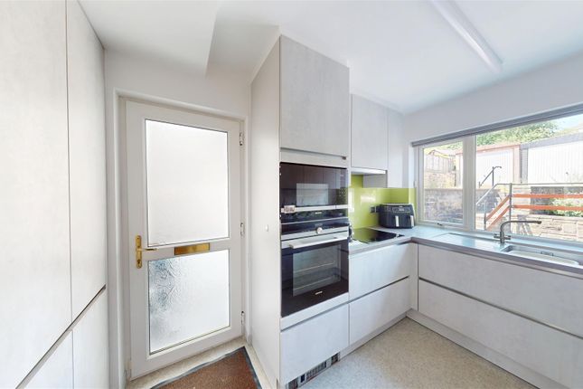 12, Joseph Avenue, Halifax photo 2