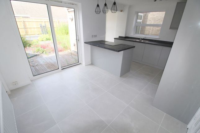 10 Cormorant Close, Blyth photo 4
