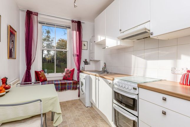 5/1 Greyfriars Place, Old Town, Edinburgh, EH1 2QQ photo 4