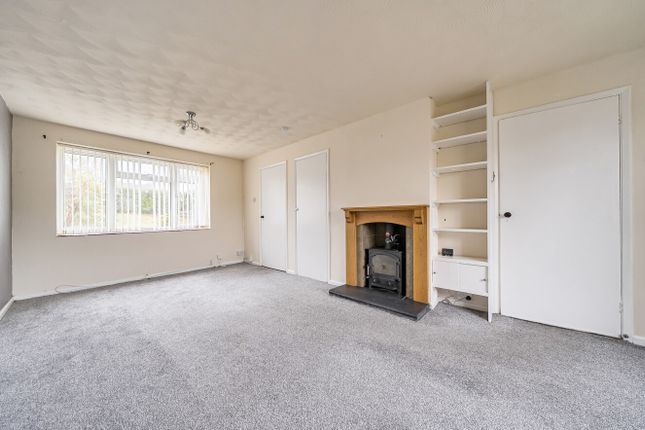 1364779-6-68ee8Ff...