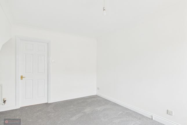 5, Mayles Close, Stevenage photo 4