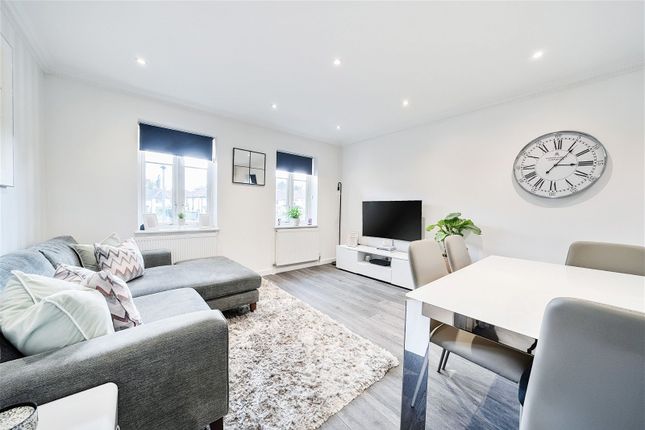 Thumbnail Flat for sale in White Hart Road, Orpington