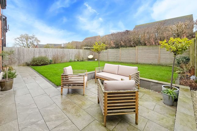 56 Cautley Drive, Harrogate photo 3