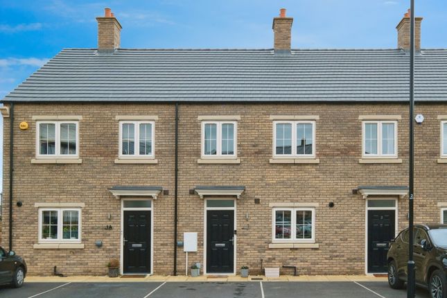 Thumbnail Terraced house for sale in Naylor Avenue, Yeadon, Leeds
