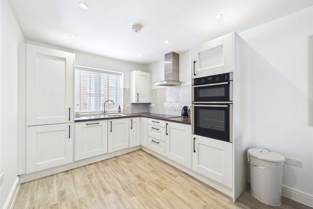 14, Deben Meadows, Woodbridge photo 4