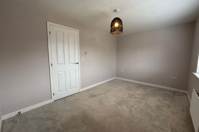 68, Rotherham photo 5