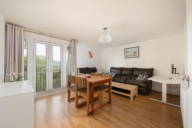 44, Saffron Court, Bath photo 2
