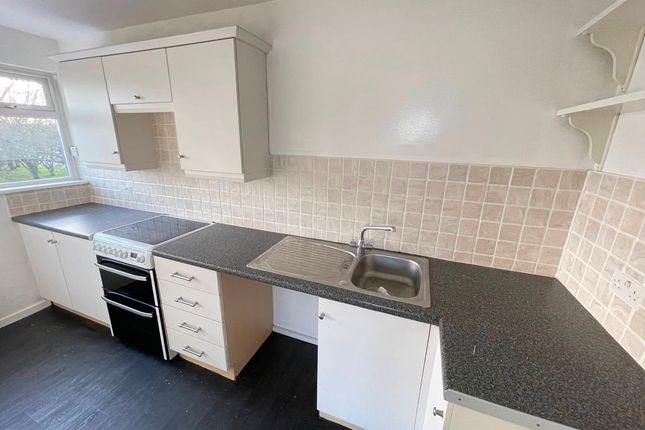 9 Claremont Court, Whitley Bay photo 3