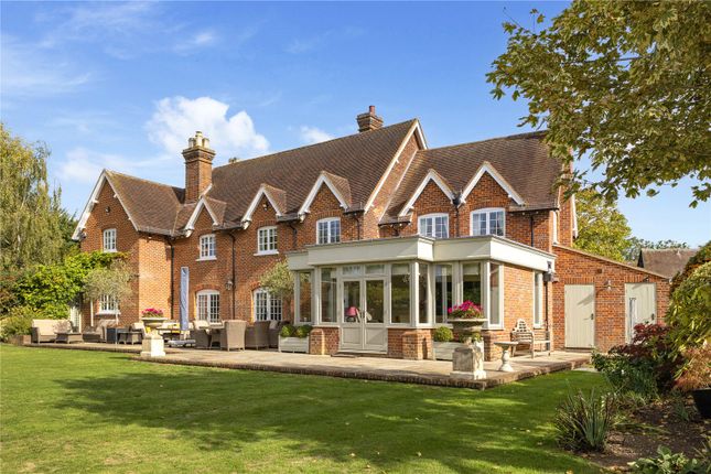 Sisservernes Farm,, Rabley Heath Road, Hertfordshire photo 2