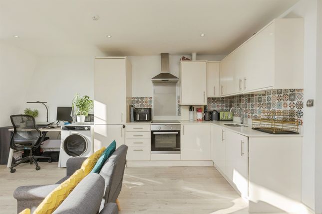 Flat 16, Speldhurst Place, 78, Speldhurst Road, Tunbridge Wells photo 2